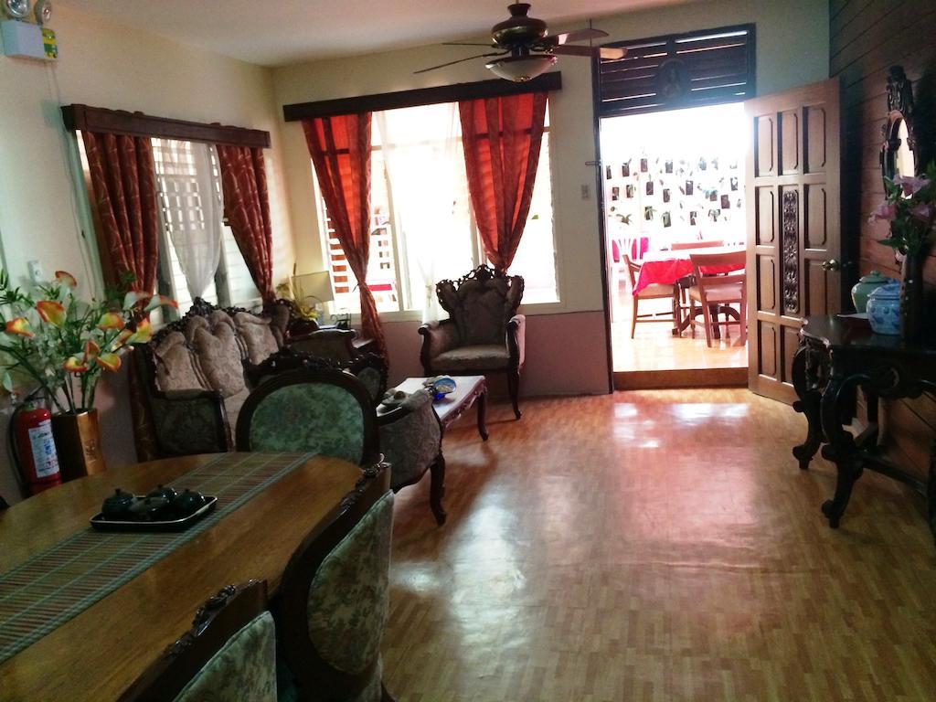 Bed and Breakfast Ysabelle Mansion Puerto Princesa Exterior foto