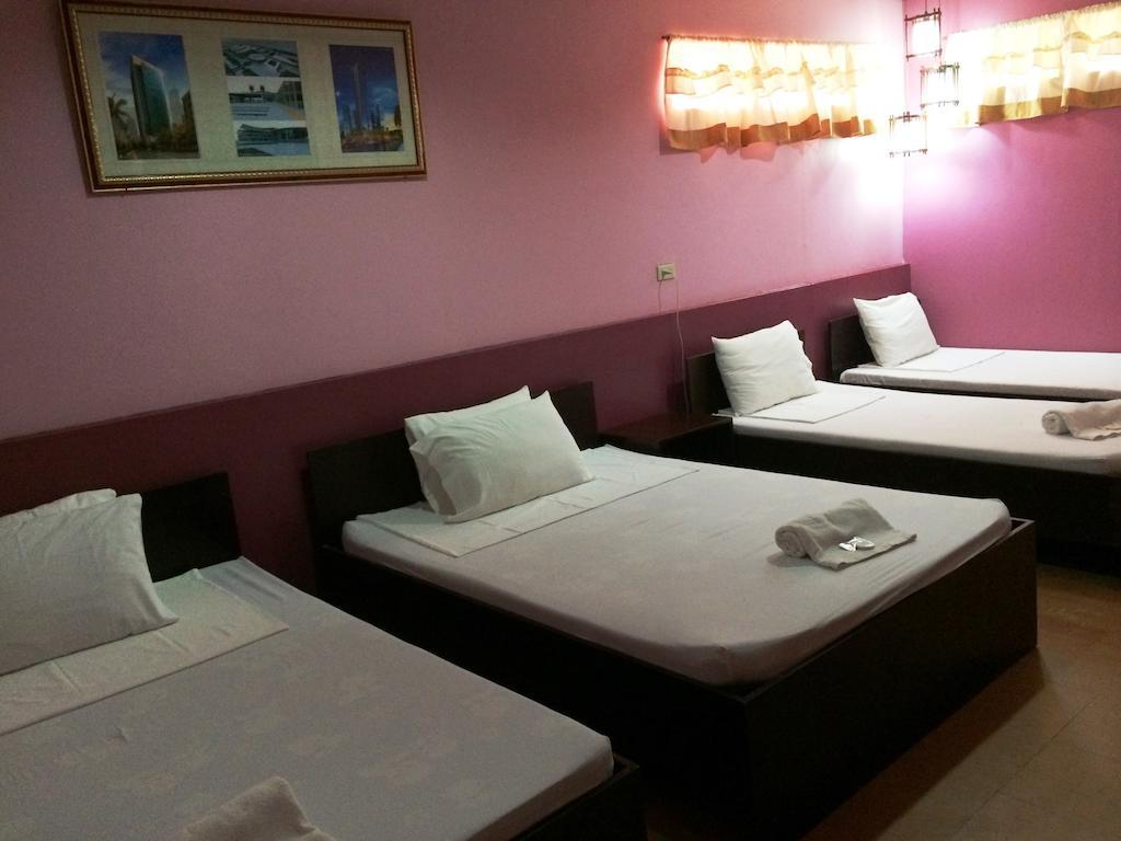 Bed and Breakfast Ysabelle Mansion Puerto Princesa Exterior foto