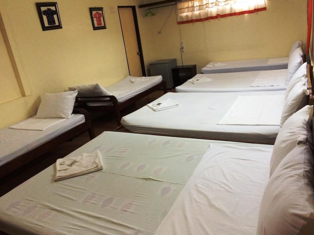 Bed and Breakfast Ysabelle Mansion Puerto Princesa Exterior foto