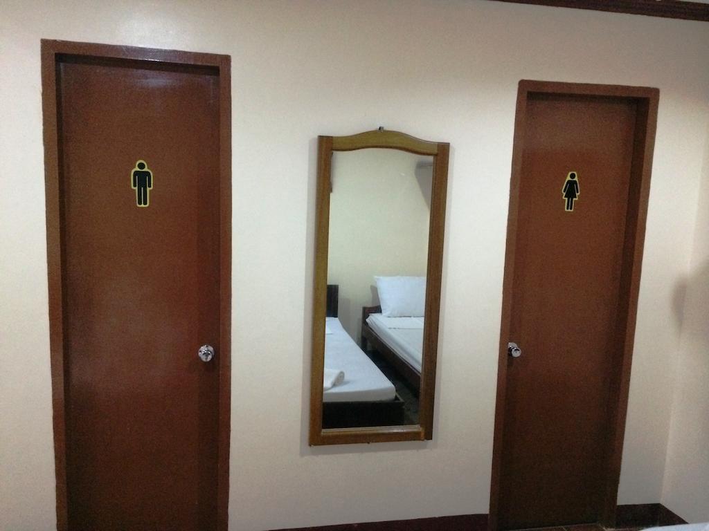 Bed and Breakfast Ysabelle Mansion Puerto Princesa Exterior foto