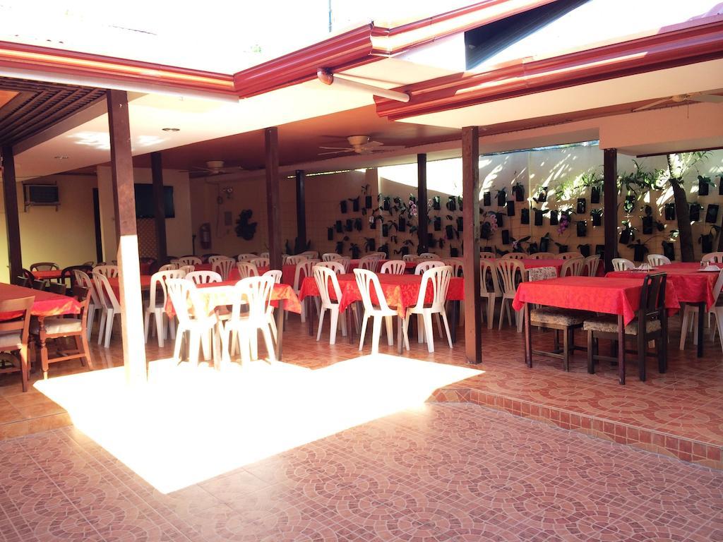 Bed and Breakfast Ysabelle Mansion Puerto Princesa Exterior foto