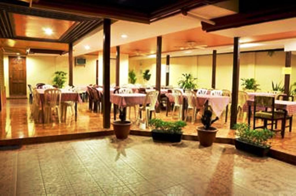 Bed and Breakfast Ysabelle Mansion Puerto Princesa Exterior foto