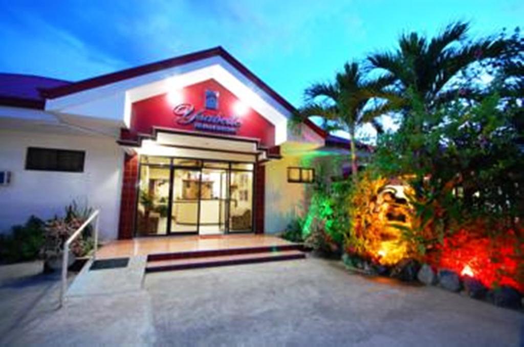 Bed and Breakfast Ysabelle Mansion Puerto Princesa Exterior foto