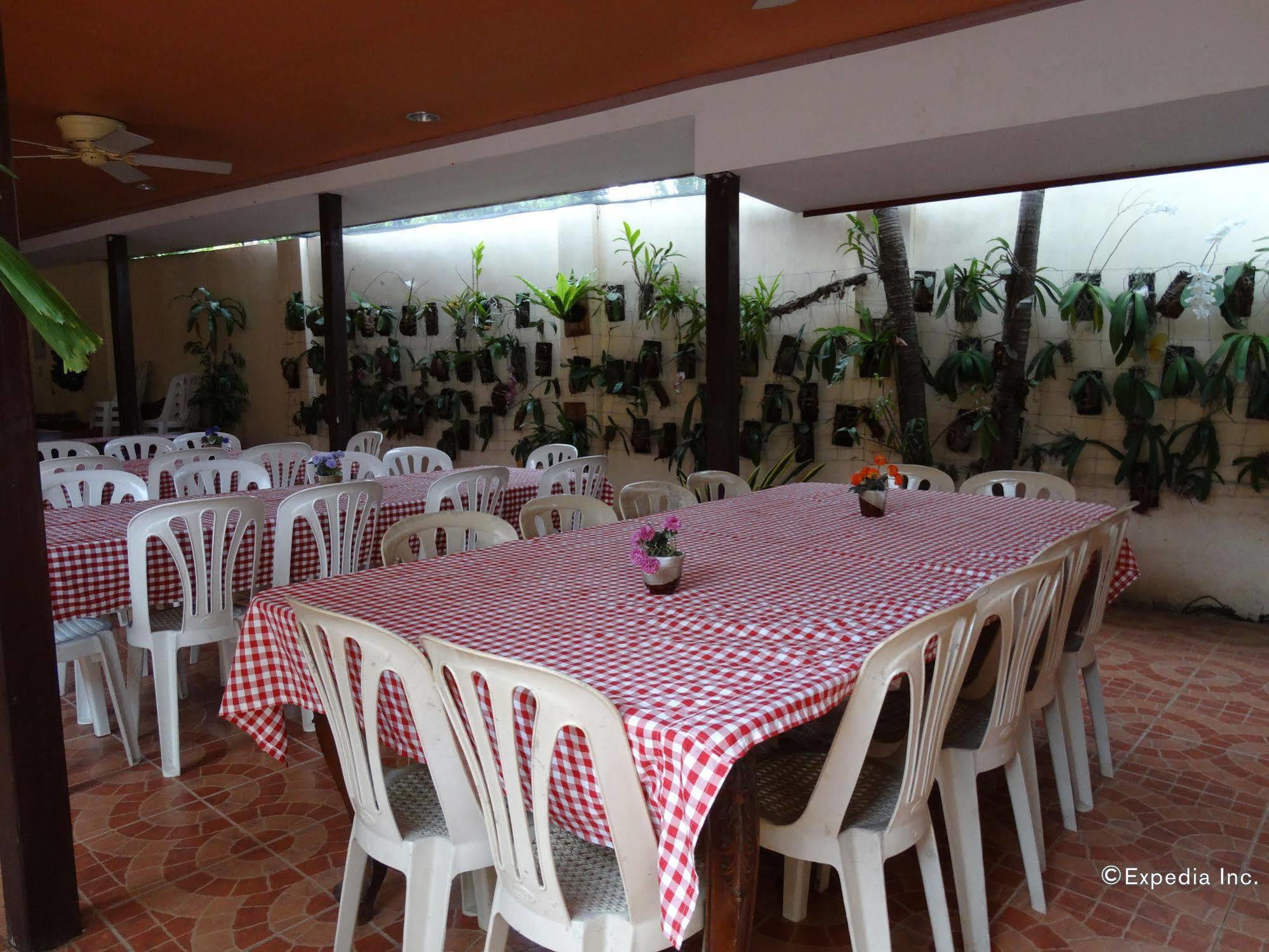 Bed and Breakfast Ysabelle Mansion Puerto Princesa Exterior foto