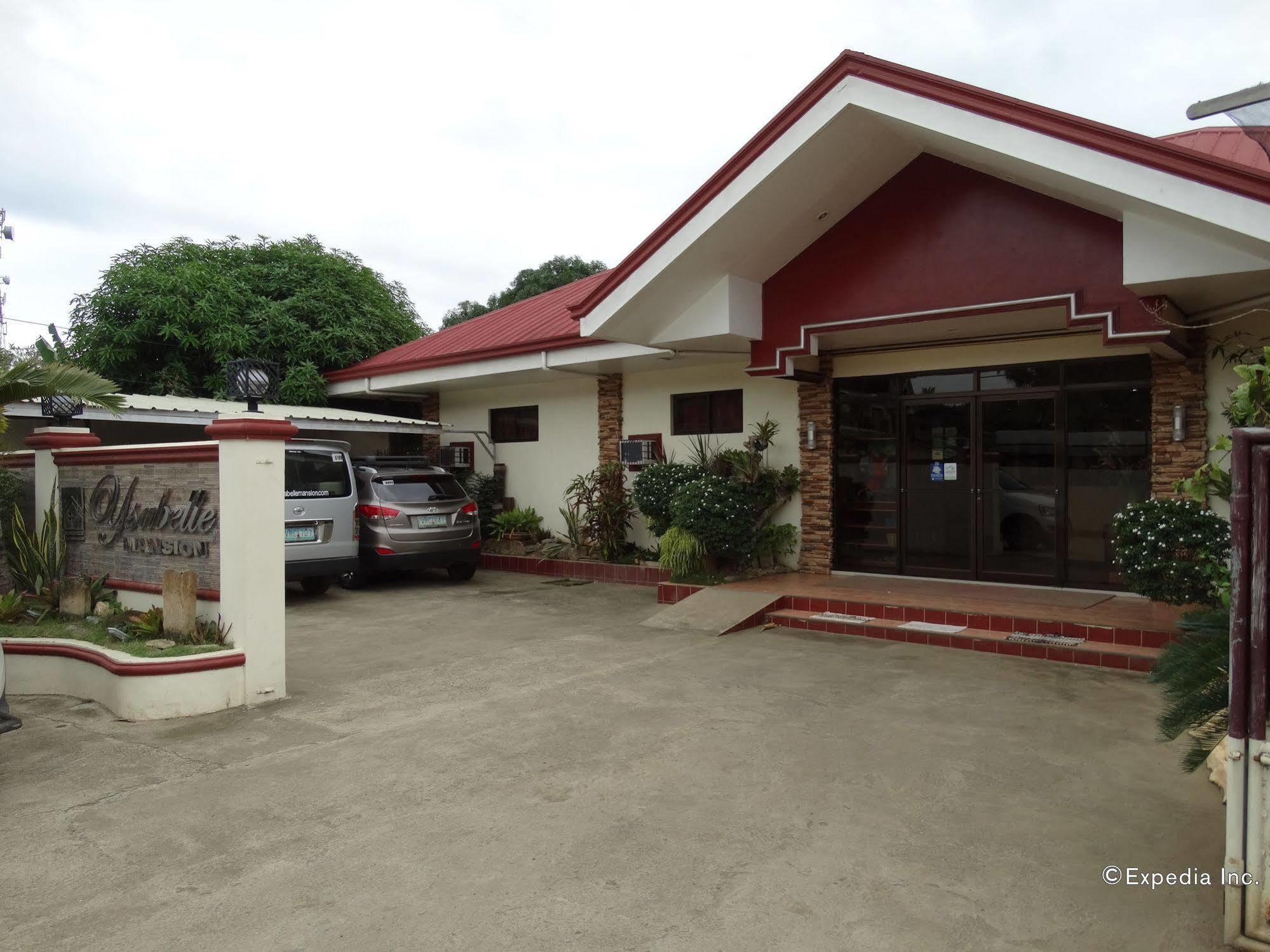 Bed and Breakfast Ysabelle Mansion Puerto Princesa Exterior foto