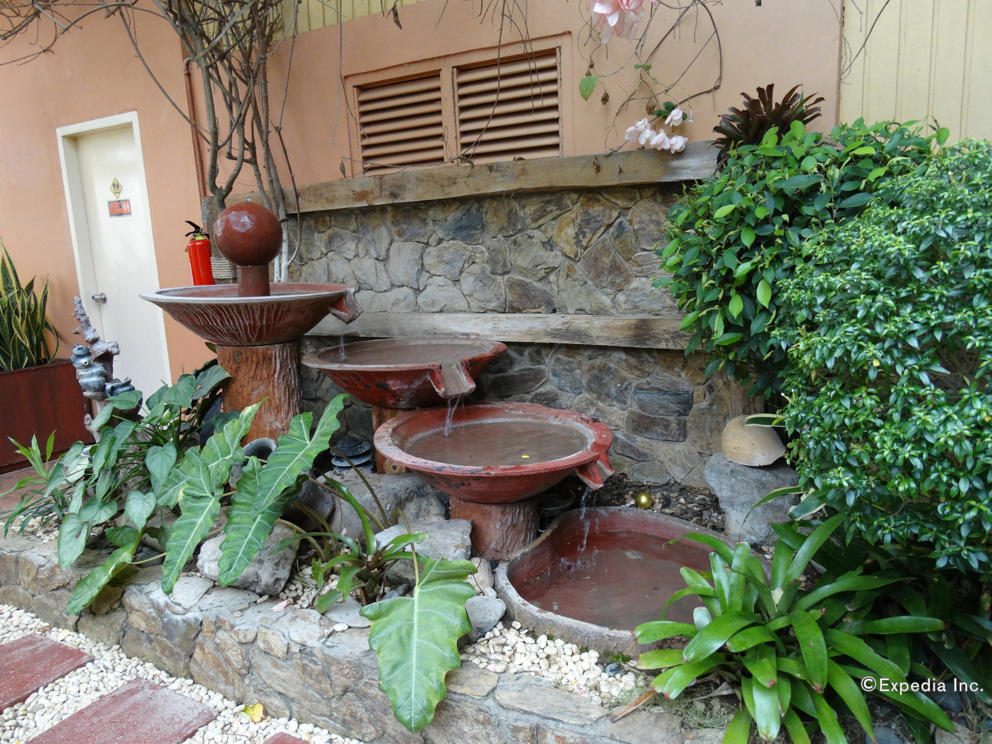 Bed and Breakfast Ysabelle Mansion Puerto Princesa Exterior foto